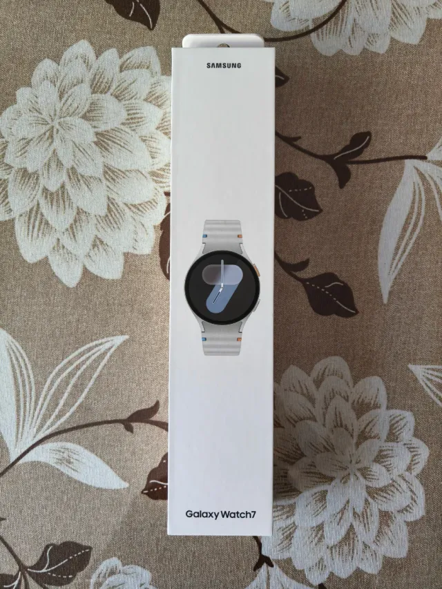 Samsung Galaxy Watch7 44mm Plata WiFi