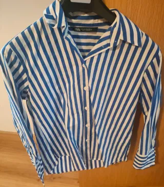 Camisa Zara rayas azul y blanco Talla XS