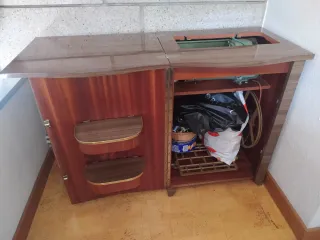 Máquina de coser Refrey Transforma 427 Automática