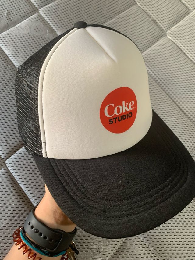 Gorra Trucker Coca-Cola Studio Negra/Blanca