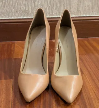 Salones de piel ZARA beige