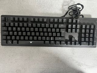 Teclado mecánico switches azules 100% 