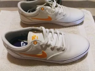 Nike SB Chron 2 CNVS Naranja Blanco