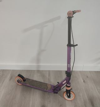 Patinete Oxelo morado niña