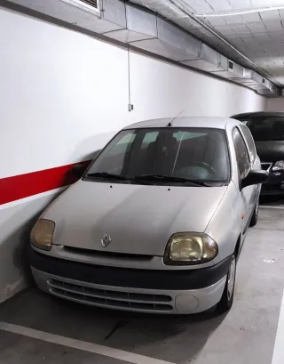 Renault Clio 1.2 (1998) 3 puertas