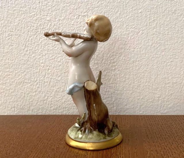 CAPODIMONTE antico Angelo / Putto col Violino
