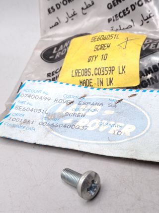 10 x Tornillos SE604051L Land Rover varias app