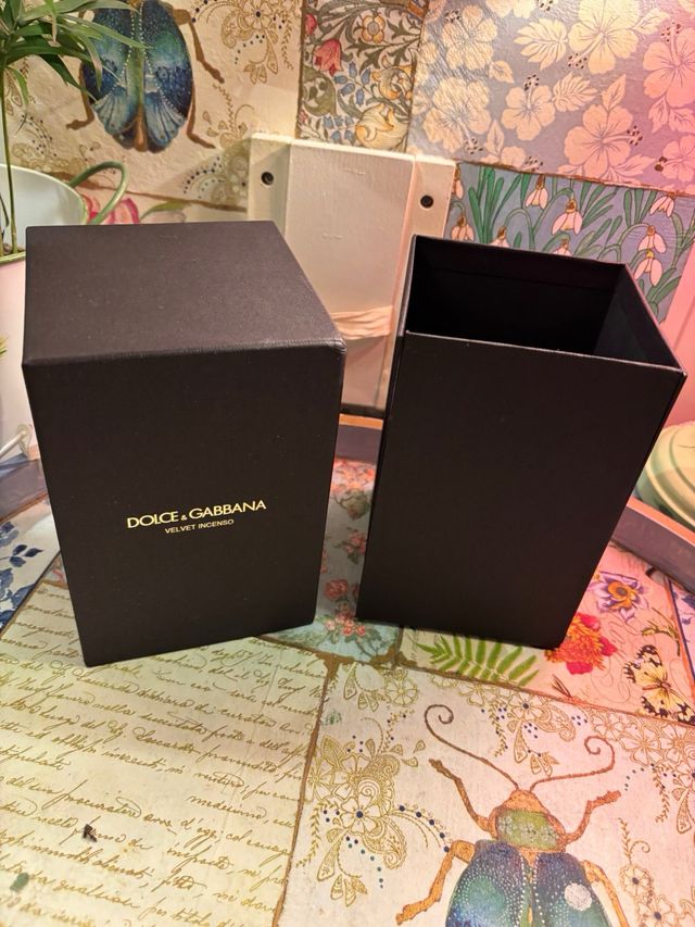 2 Cajas vacías Dolce & Gabbana Velvet Incenso
