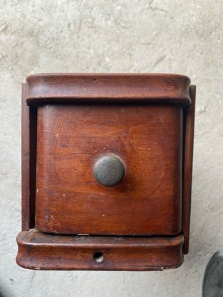 Cajón y jaula Singer