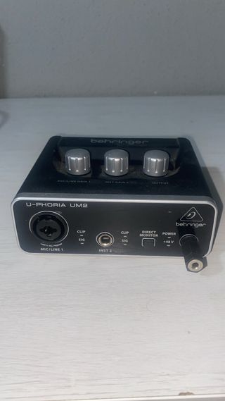 Behringer U-PHORIA UM2 Tarjeta de Sonido