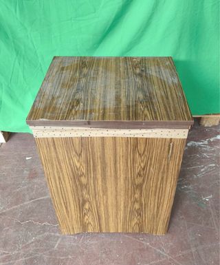 Máquina de coser Alfa con mueble