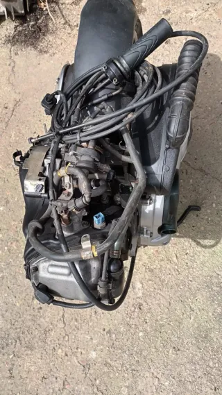 motor Piaggio Liberty 125i 4t solo 1.000km
