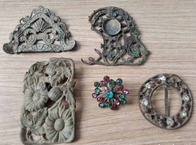 Lote Joyería Antigua Siglos XVII y XIX