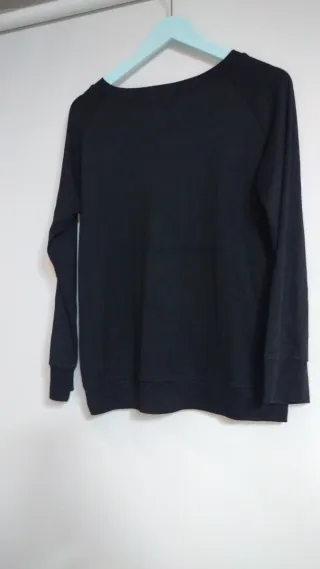 Jersey negro manga larga