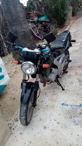 Honda CB 250