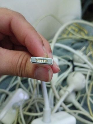 Cargador Apple MagSafe 2 45W MacBook Air