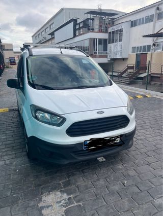 Ford Transit Courier 2015 kombi