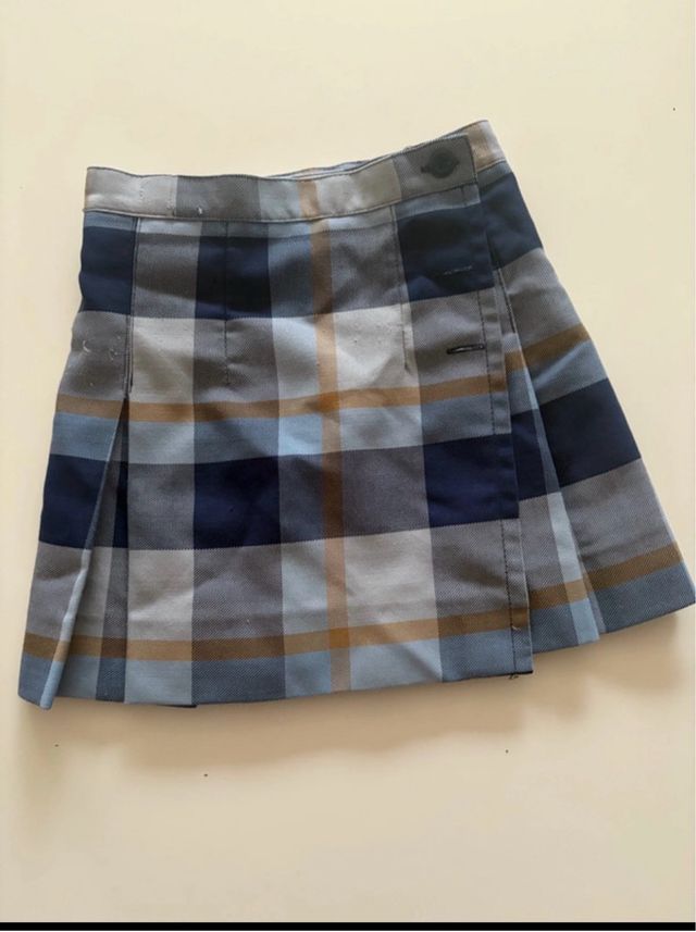 Uniforme Colegio San Fernando.