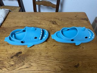 Sandalias Tiburón Niña Talla 34-35
