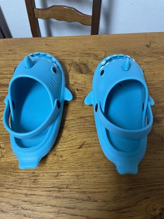 Sandalias Tiburón Niña Talla 34-35