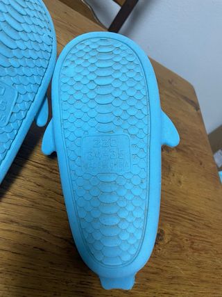 Sandalias Tiburón Niña Talla 34-35