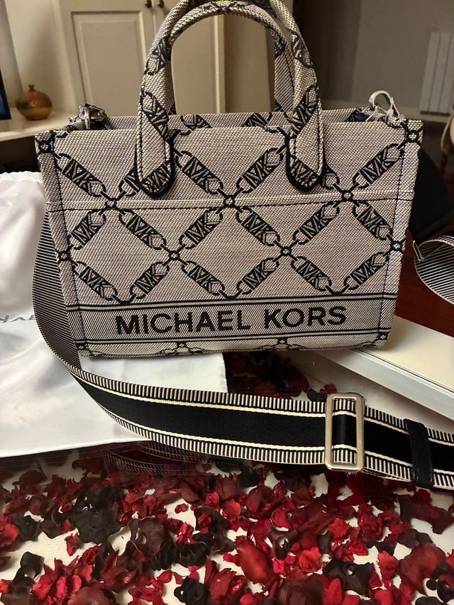 Bolso Michael Kors Gris y Negro