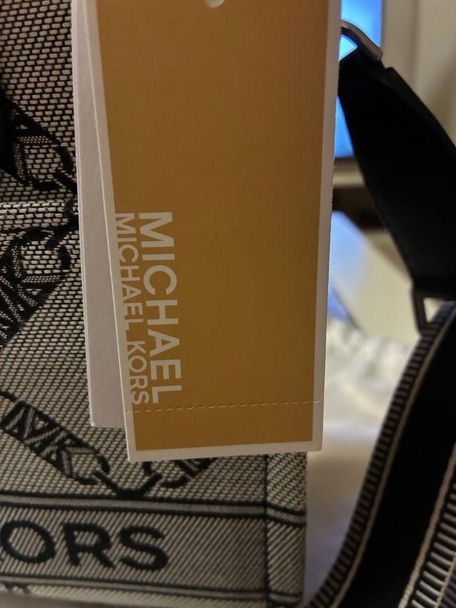 Bolso Michael Kors Gris y Negro