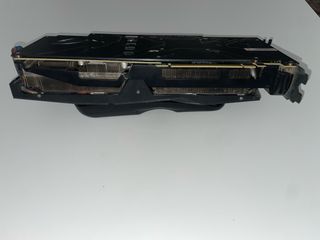 RTX 2080 Ti Asus ROG Strix