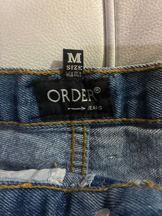 Shorts vaqueros ORDER bordados rotos Talla M