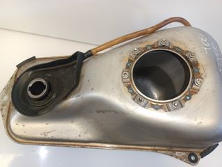 Deposito gasolina Honda Silver Wing 400 2005-2008