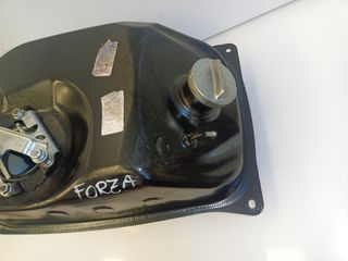 Deposito gasolina Honda Forza 125 de 2022
