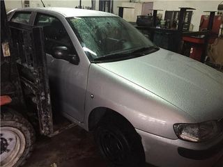 FARO DEL. DCHO SEAT CORDOBA BERLINA (6K2)(08.1999->) 1.9 D