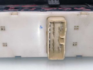 MANDO ELEVALUNAS DELANTERO IZQUIERDO HYUNDAI ACCENT (LC)