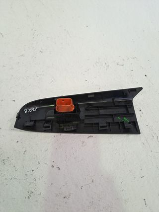 MANDO ELEVALUNAS DELANTERO DERECHO FORD TRANSIT COURIER