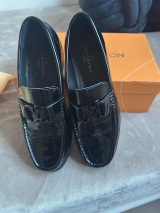 Zapatos de vestir LV negros