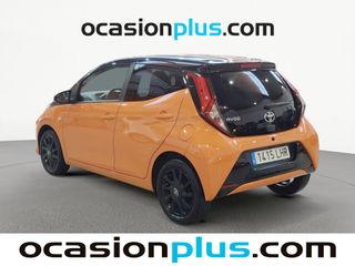 Toyota Aygo 1.0 70 x-cite 53 kW (72 CV)