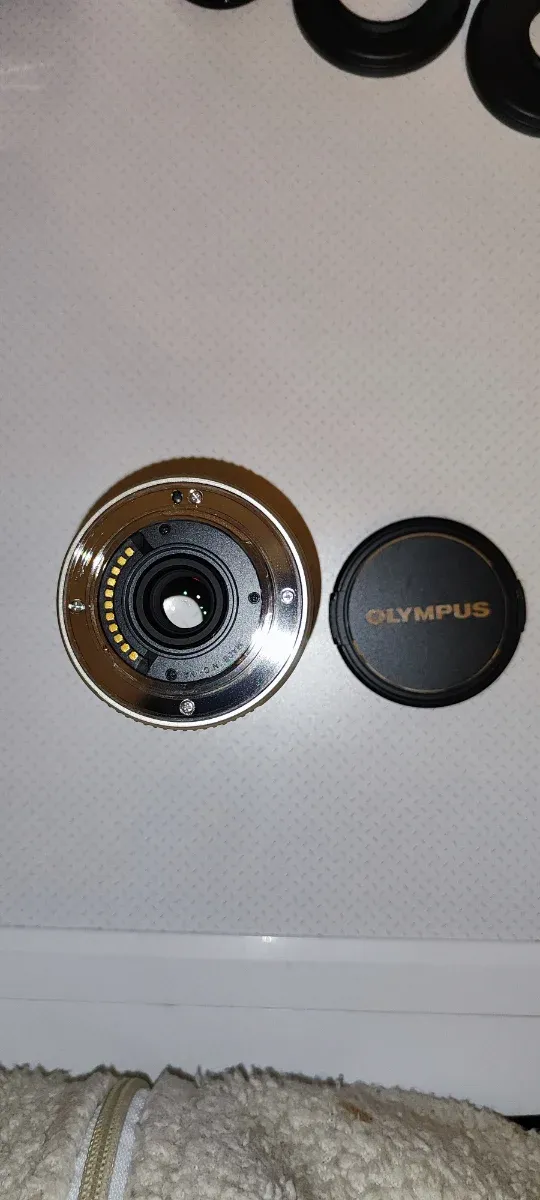 Cámara digital Olympus PEN E-PL1  Plata + Accesori