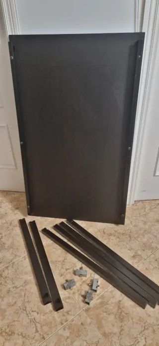 Mesa Escritorio Ikea Negro Madera y Metal