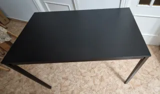 Mesa Escritorio Ikea Negro Madera y Metal
