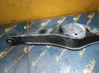 Seat 894077 brazo suspensión inferior trasero leon