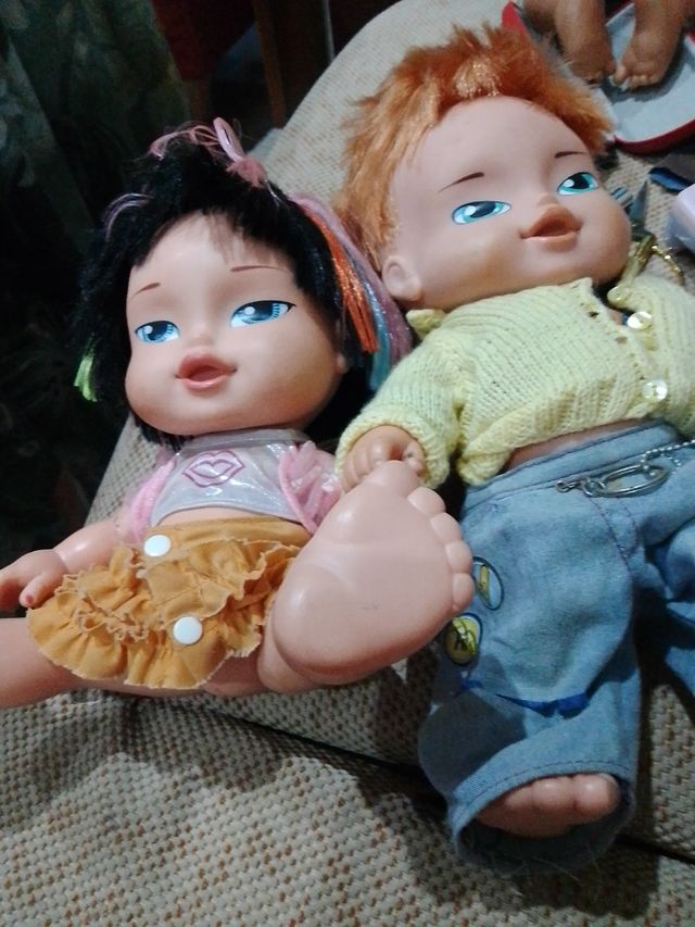 Pareja de muñecos Famosa