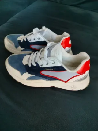Sapatilhas Gant Azuis e Vermelhas