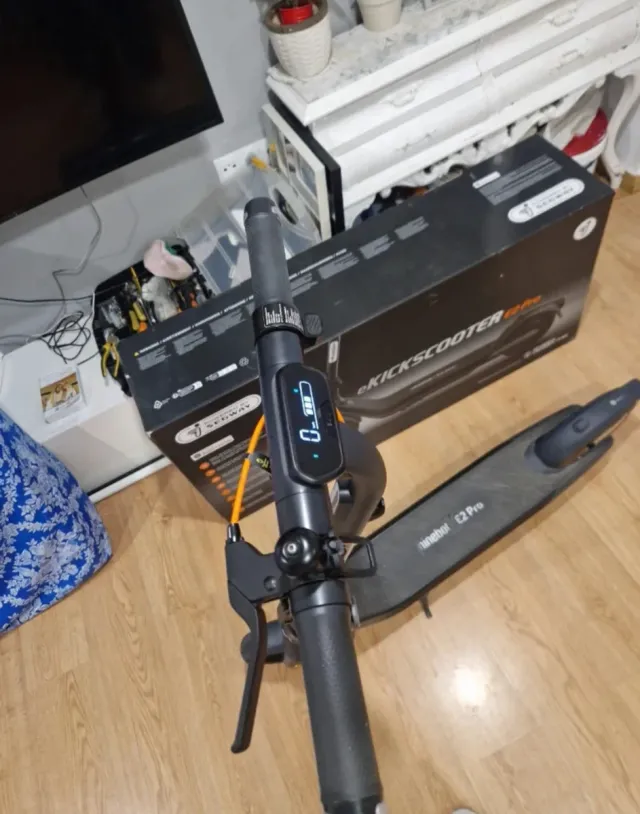 Patinete Eléctrico Ninebot e2 Pro