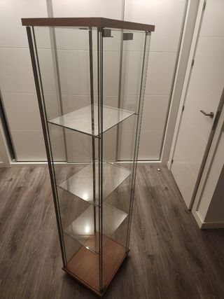 2 Vitrinas Ikea Cristal Madera Metal
50€ unidad