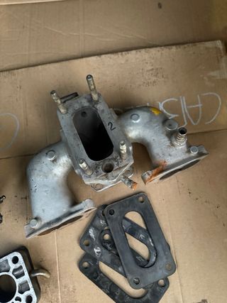Carburador Renault 5 y colector admisión