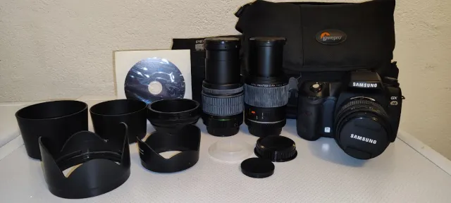 Cámara Samsung GX-10 + Lentes y Accesorios