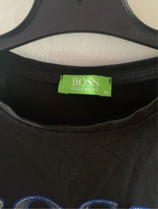 Camiseta BOSS Negra Logo Bordado
