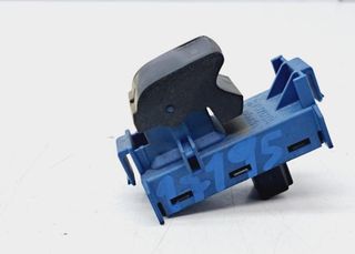 Toyota 4989316 mando elevalunas 8481005070 avensis