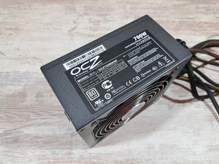 Fuente OCZ OCZ700MXSP (700W)