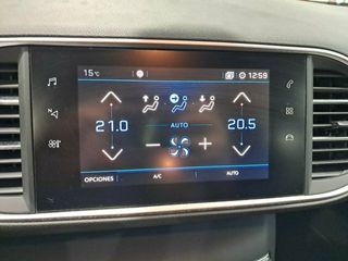 Peugeot 308 5P Style BlueHDi 100 S&S 6 Vel. MAN